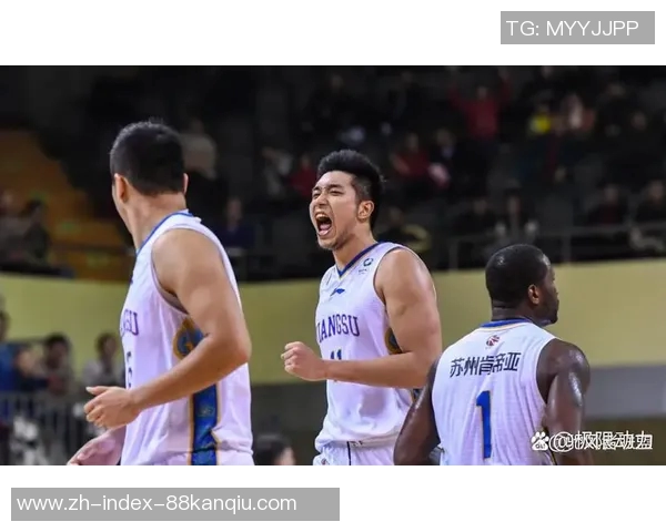 CBA辽宁队与山东队今晚激战正酣期待精彩对决与球员表现